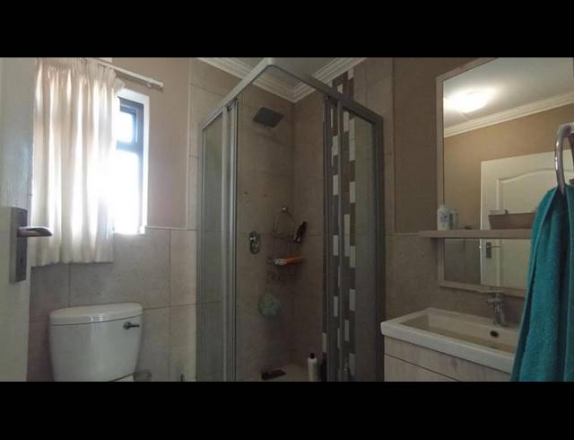 2 BEDROOM APARTMENT FOR SALE IN AMBERFIELD